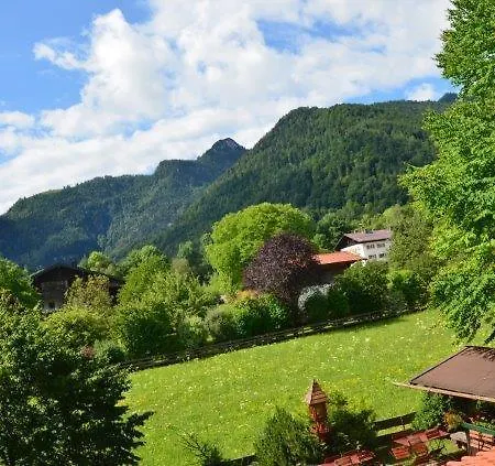 Gasthaus Hubertus * 施莱兴